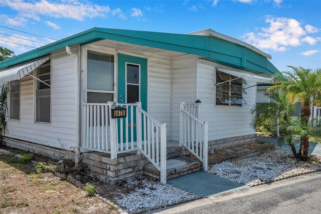 5470 FAIRFIELD AVENUE S UNIT 5 GULFPORT, FL 33707