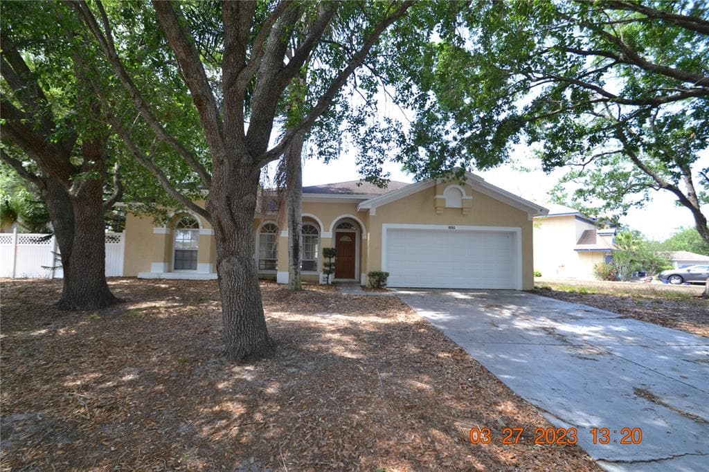 10303 SALISBURY STREET RIVERVIEW, FL 33569