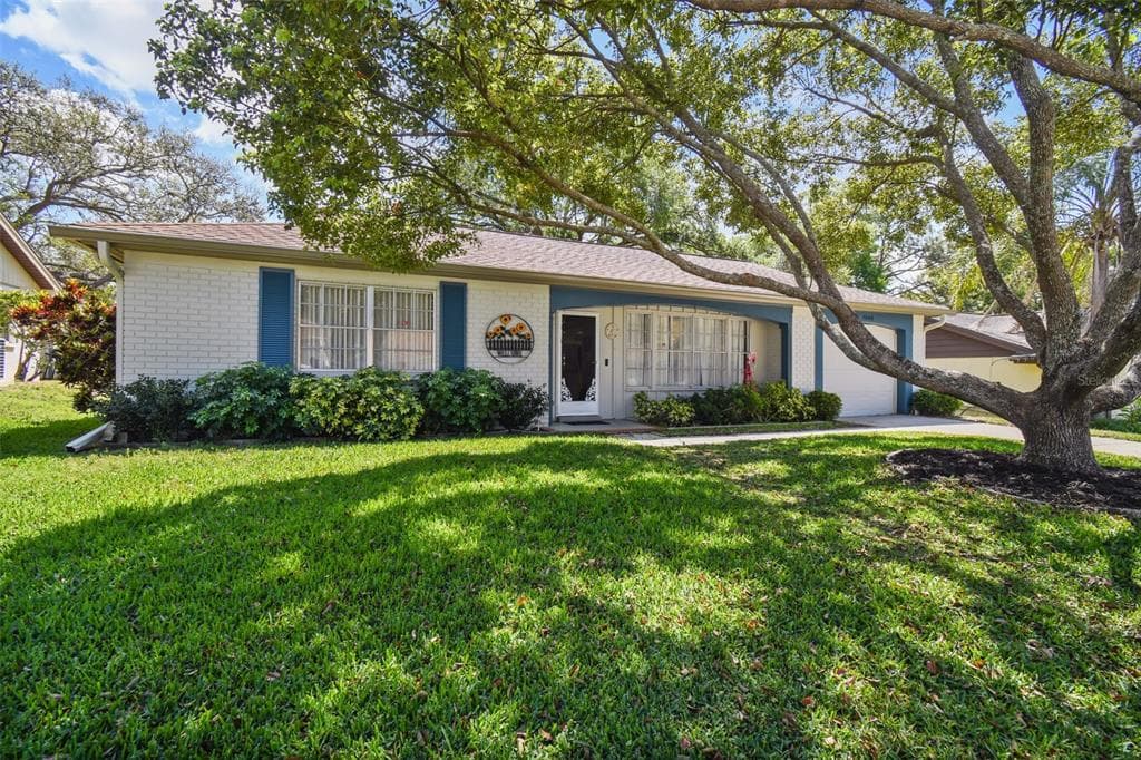 12410 PADDOCK LANE HUDSON, FL 34667