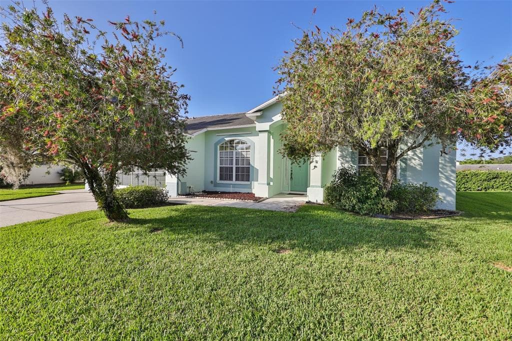 7633 ROYCROFT DRIVE NEW PORT RICHEY, FL 34654
