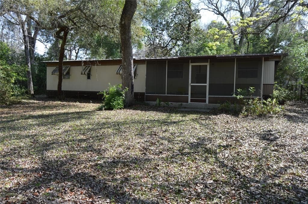 5140 S WITHLAPOPKA DRIVE FLORAL CITY, FL 34436