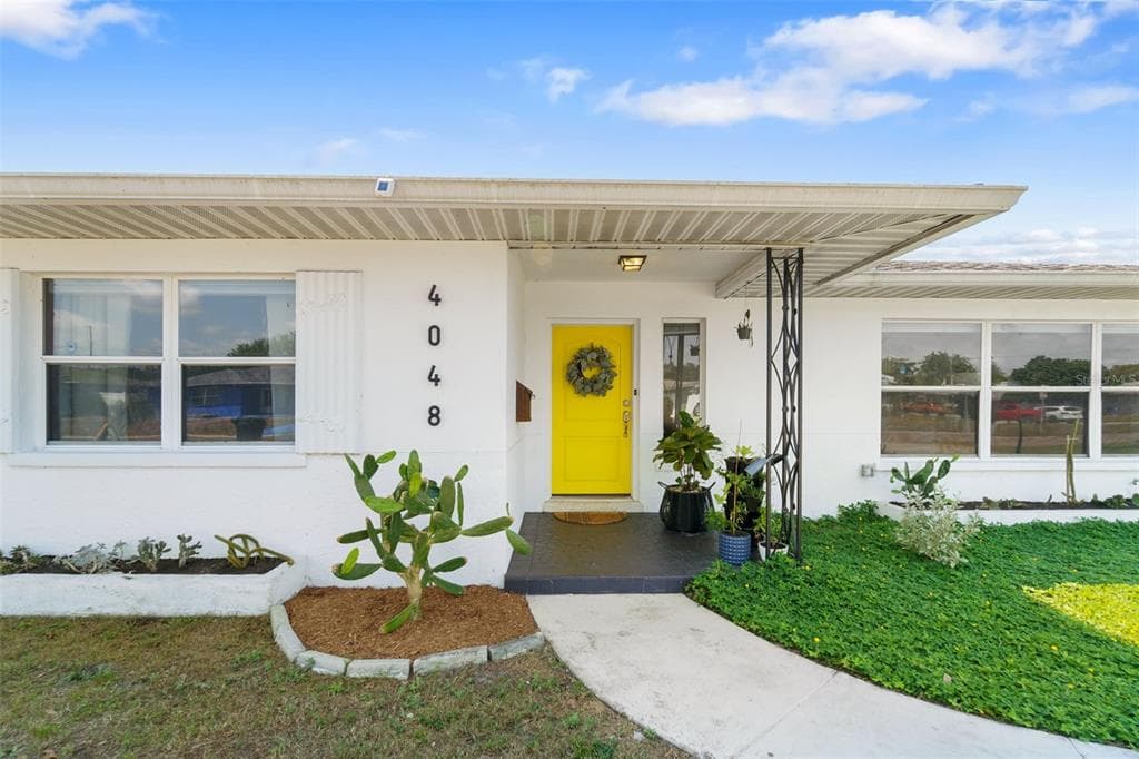 4048 23RD AVENUE N ST PETERSBURG, FL 33713