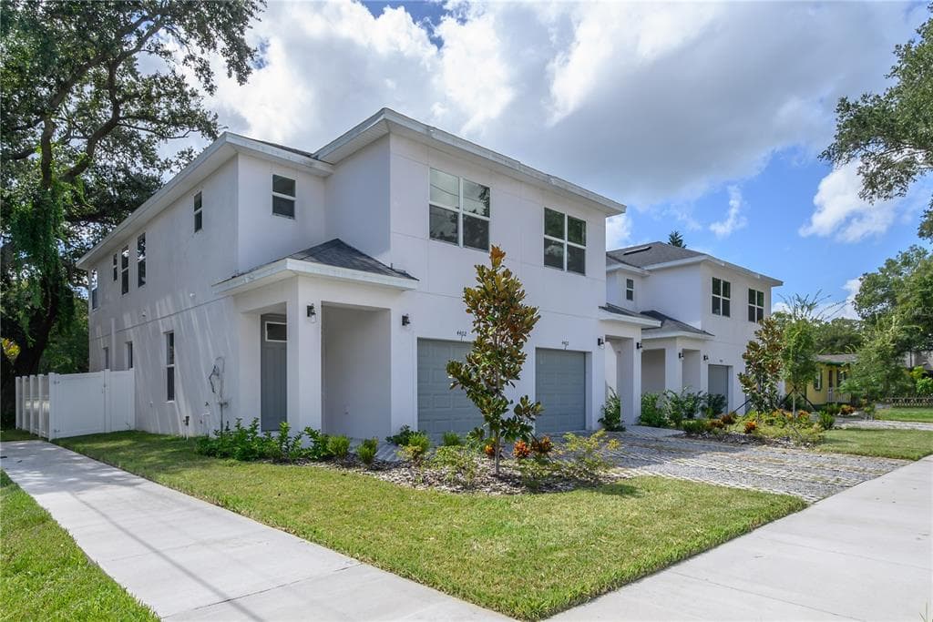 4402 W GRAY STREET UNIT 1 TAMPA, FL 33609