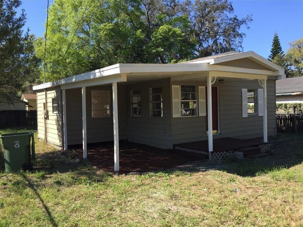2003 E OKALOOSA AVENUE TAMPA, FL 33604
