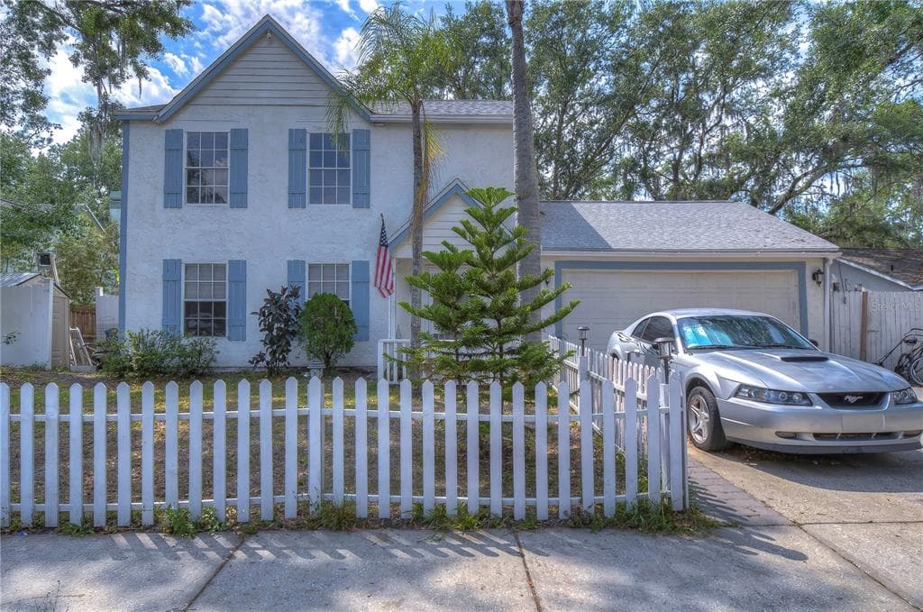 516 EMBERWOOD DRIVE BRANDON, FL 33511