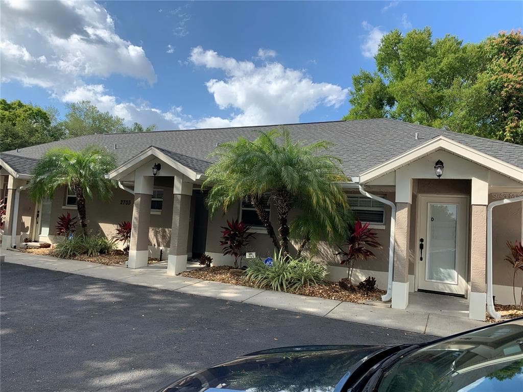 2703 W TAMPA BAY BOULEVARD UNIT A TAMPA, FL 33607