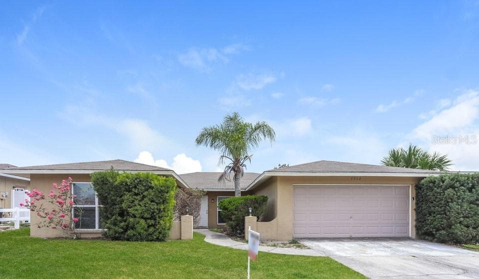 7932 SAN MIGUEL DRIVE PORT RICHEY, FL 34668