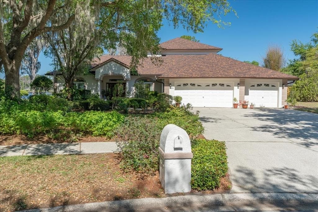 15007 LAUREL COVE CIRCLE ODESSA, FL 33556