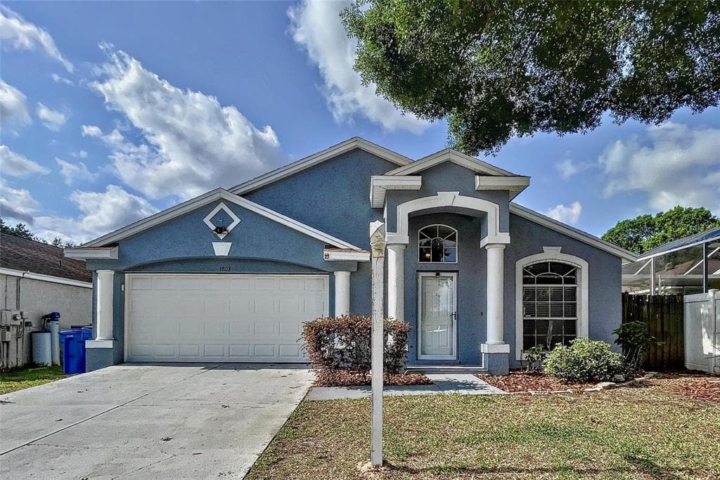 1803 ELLINGTON COURT