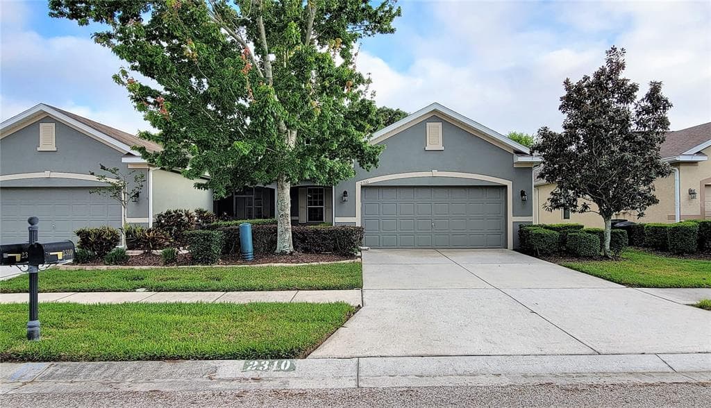 2310 BARRACUDA COURT
