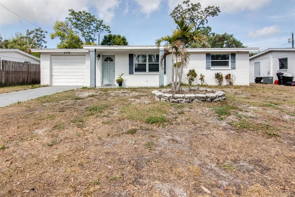 2178 DIXIE GARDEN LOOP