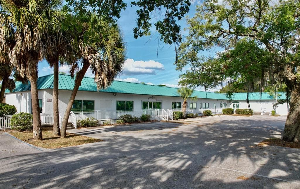 8040 WASHINGTON STREET PORT RICHEY, FL 34668