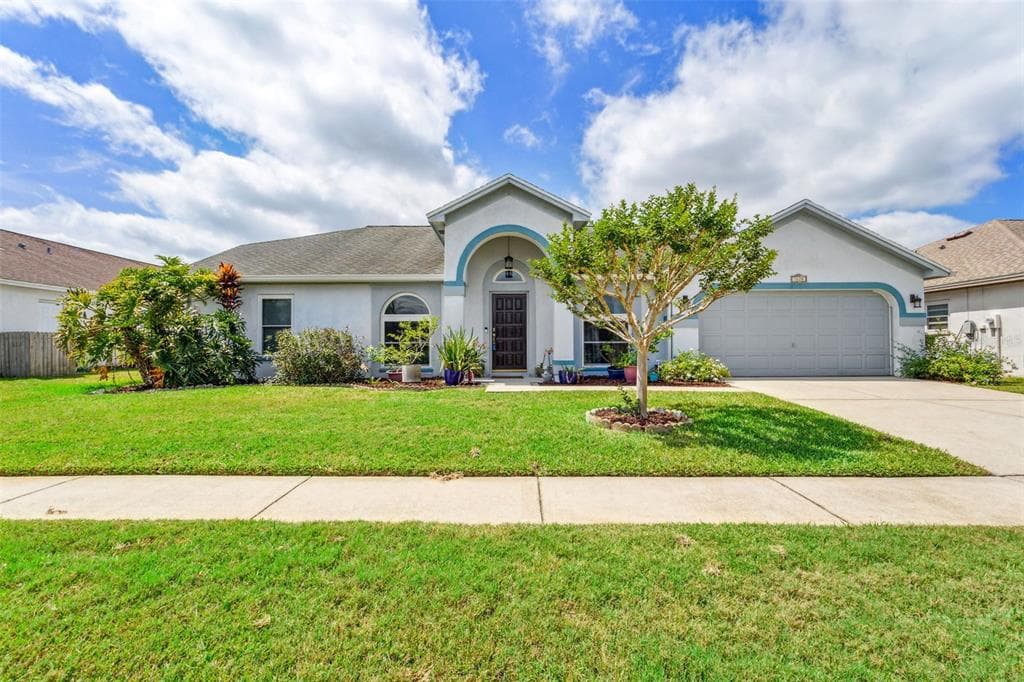 1620 STORINGTON AVENUE BRANDON, FL 33511