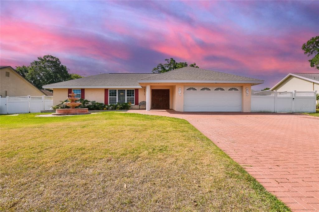 4424 MOHICAN TRAIL VALRICO, FL 33594