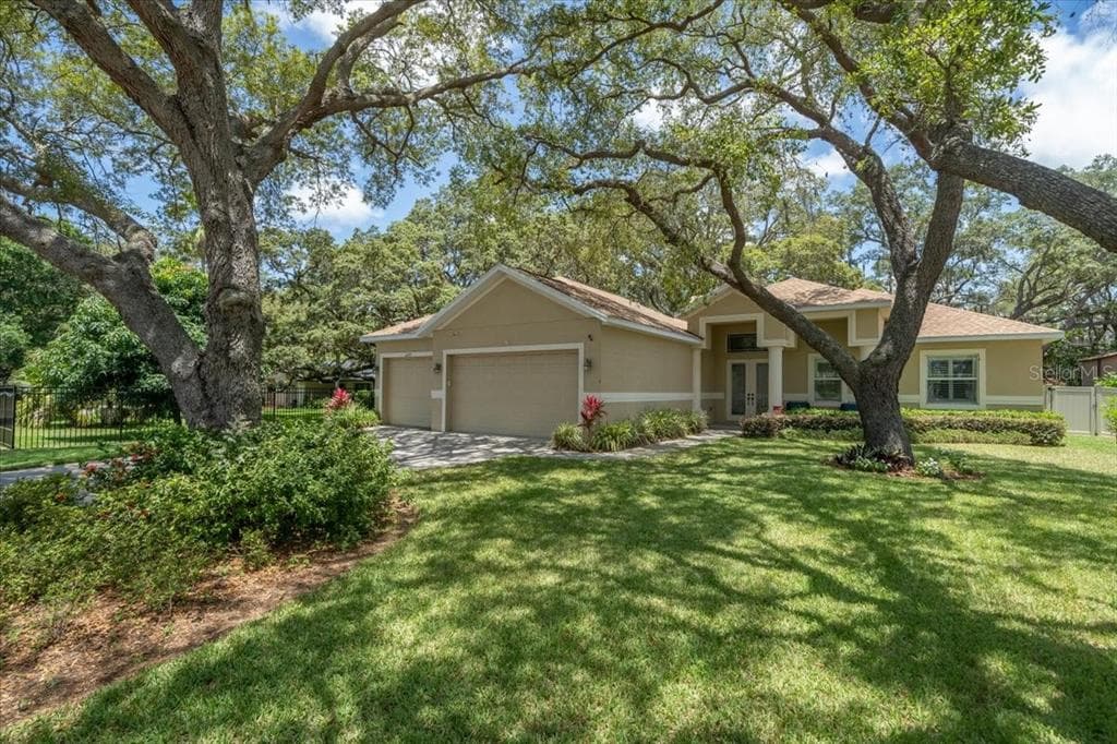 12173 102ND AVENUE SEMINOLE, FL 33778