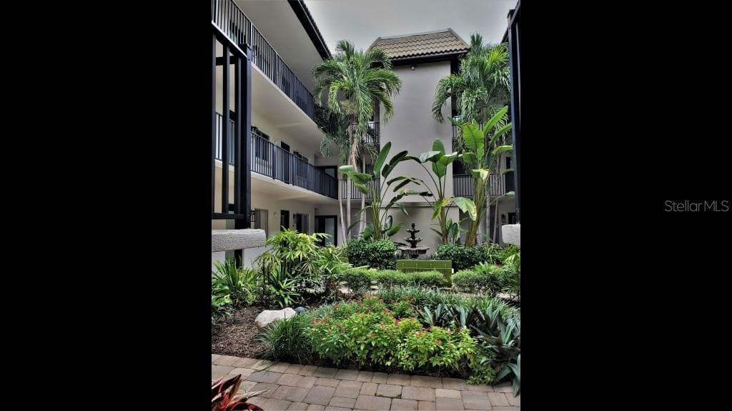 125 5TH AVENUE NE UNIT 260 ST PETERSBURG, FL 33701
