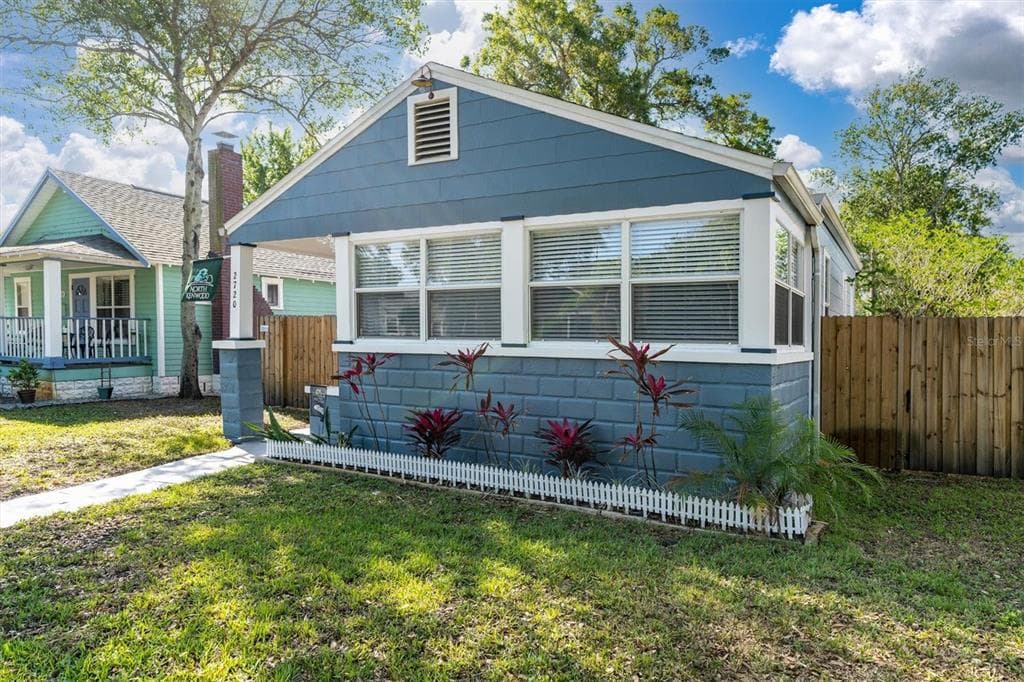 2720 14TH AVENUE N ST PETERSBURG, FL 33713