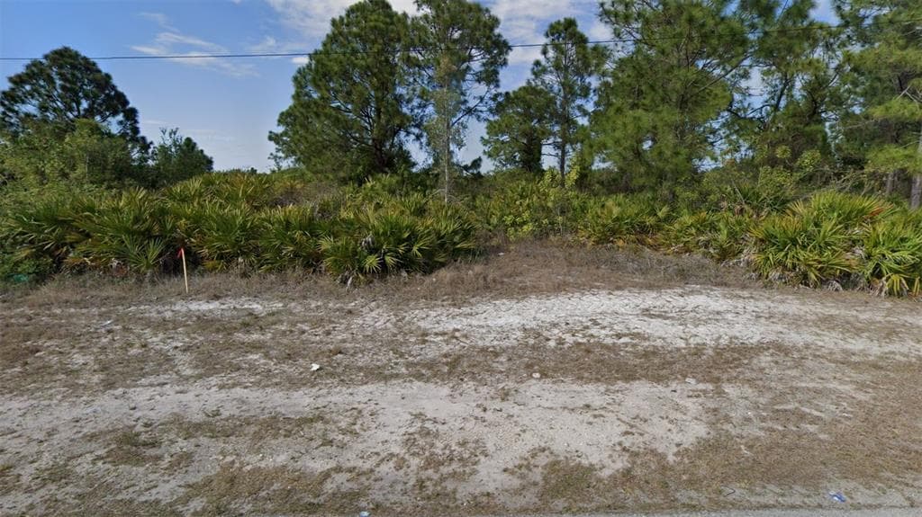 211/213 PADDOCK STREET LEHIGH ACRES, FL 33974