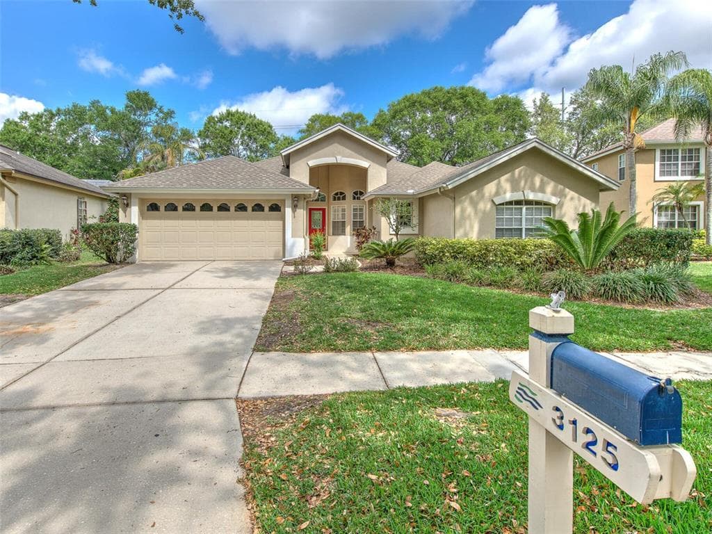 3125 BENT CREEK DR VALRICO, FL 33596