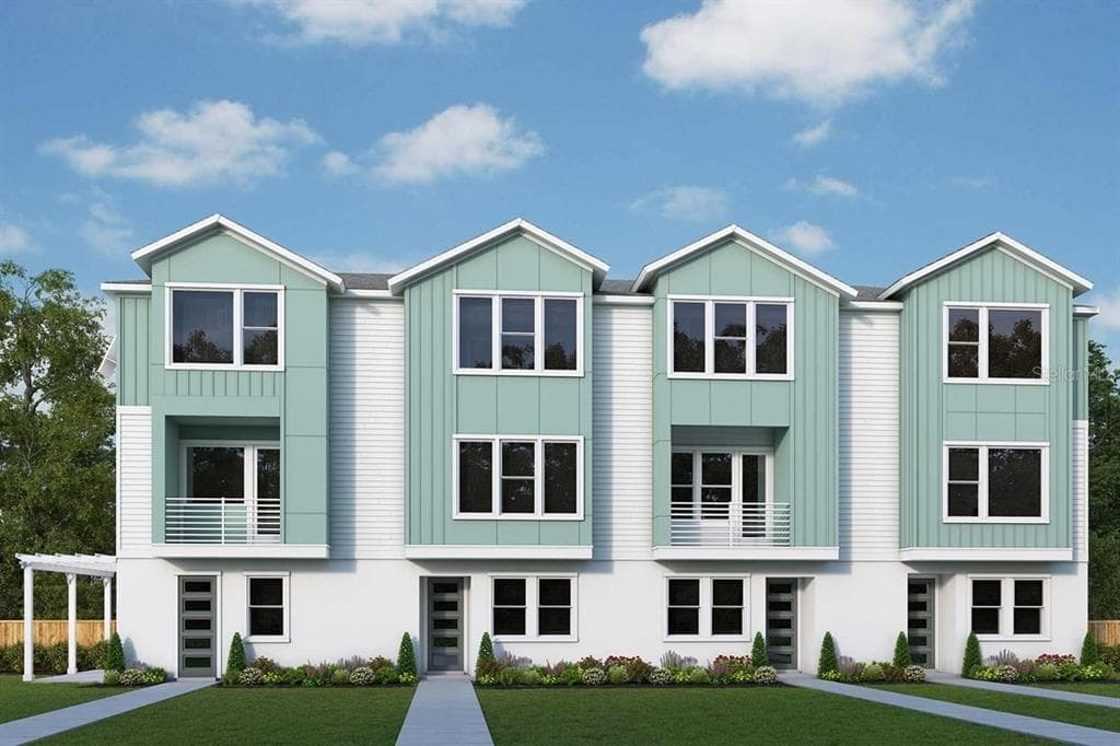 2843 1ST AVENUE S ST PETERSBURG, FL 33712