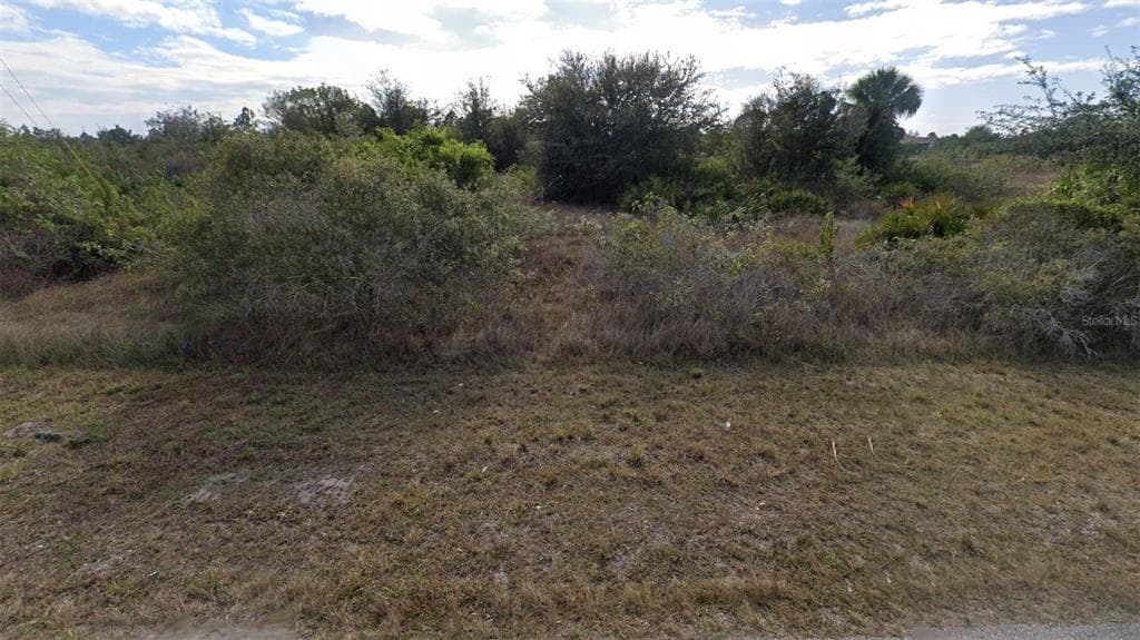 336/338 PAULINE AVENUE LEHIGH ACRES, FL 33974
