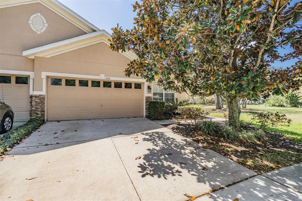 7513 SURREY PINES DRIVE APOLLO BEACH, FL 33572