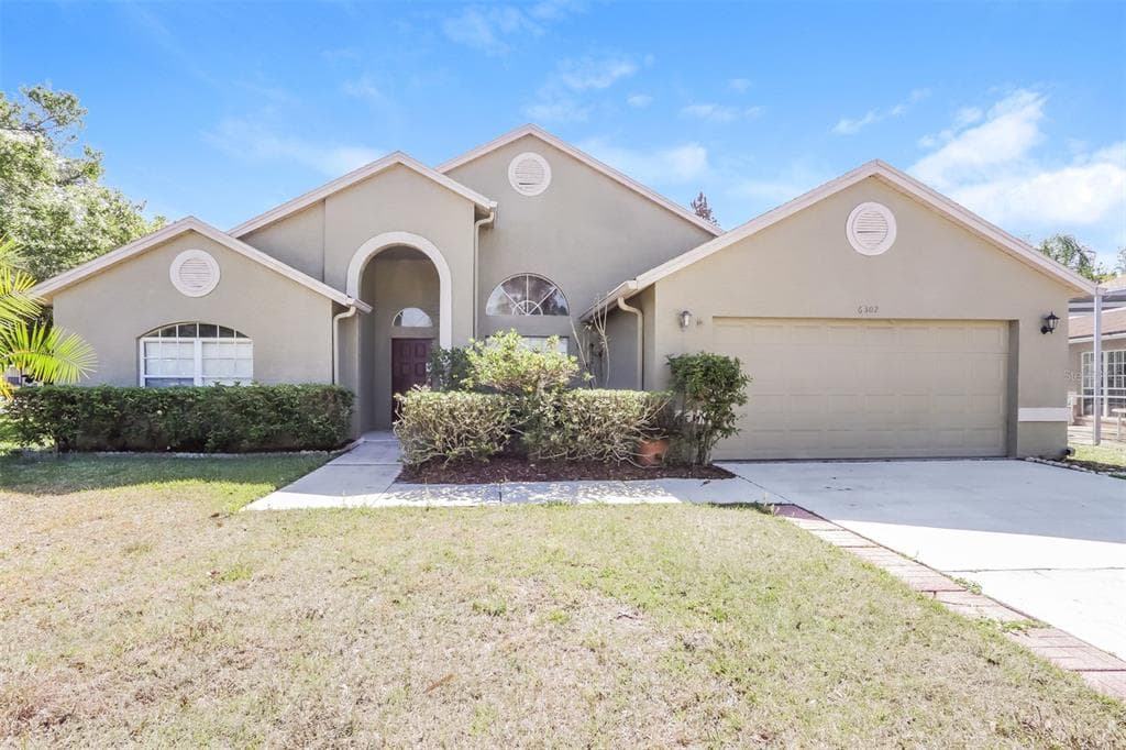 6302 SONGBIRD WAY TAMPA, FL 33625