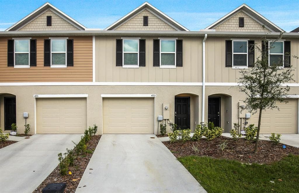 4713 TROUT LILY STREET TAMPA, FL 33610