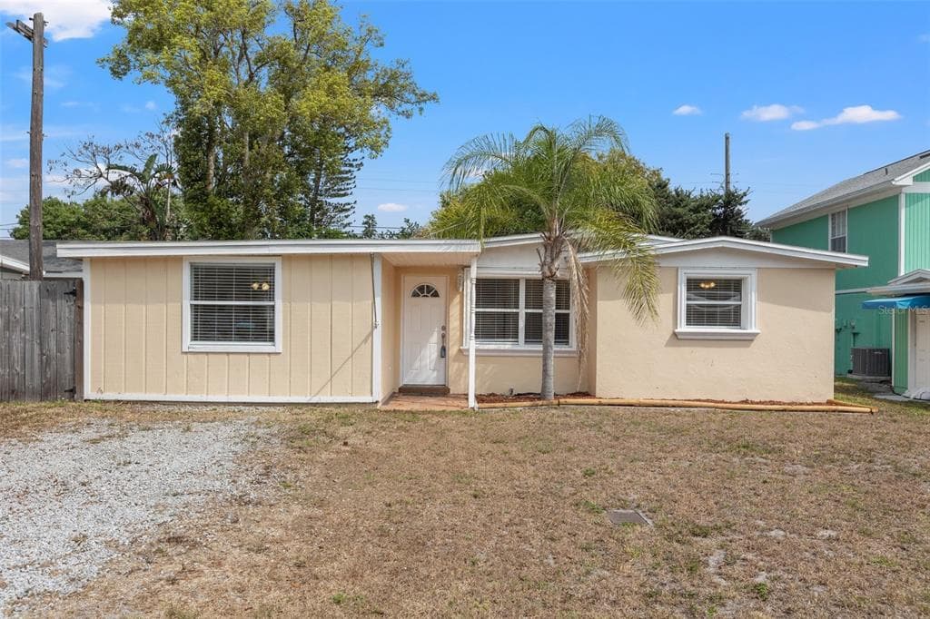 10123 115TH AVENUE LARGO, FL 33773