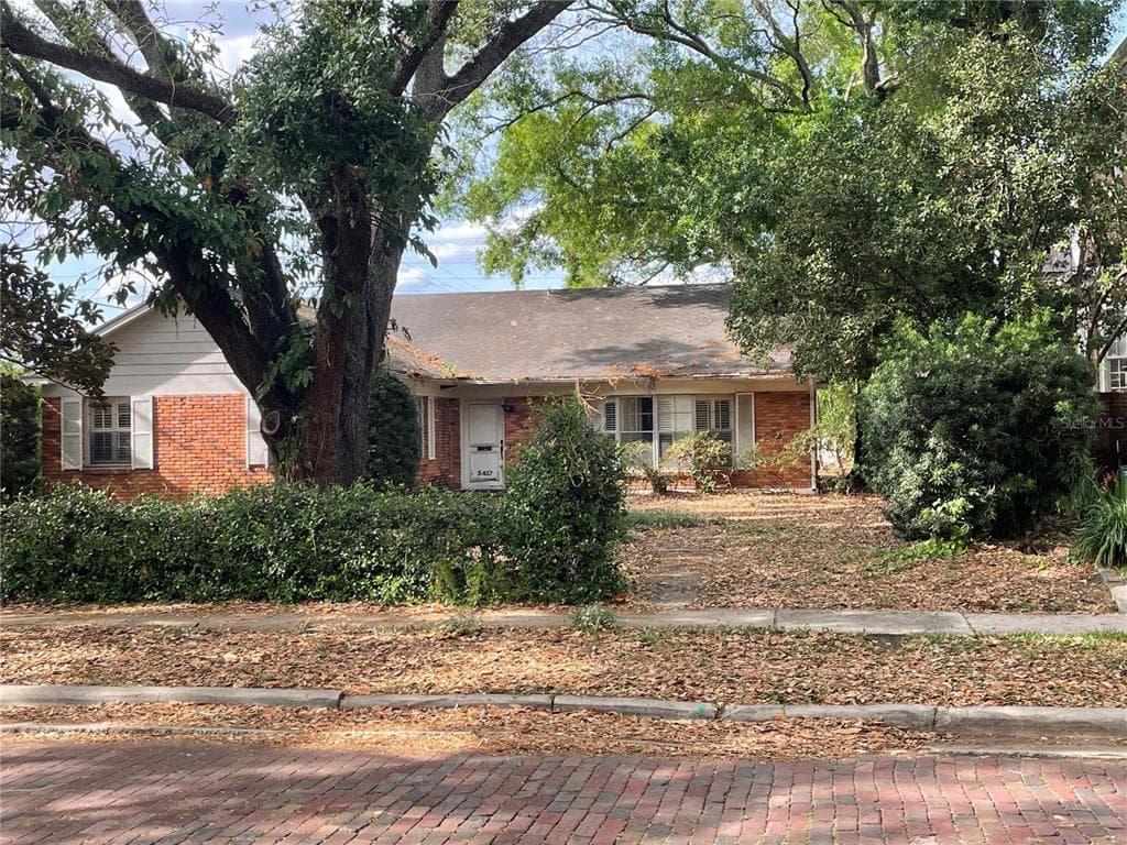 3417 W MCKAY AVENUE TAMPA, FL 33609
