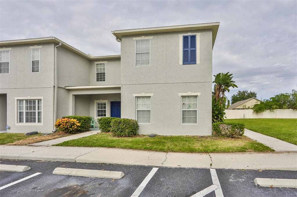 12956 KINGS CROSSING DRIVE GIBSONTON, FL 33534