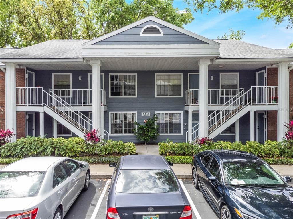 5473 LAKE MARGARET DRIVE Unit B ORLANDO, FL 32812