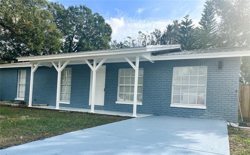 511 COTTAGE LANE BRANDON, FL 33510