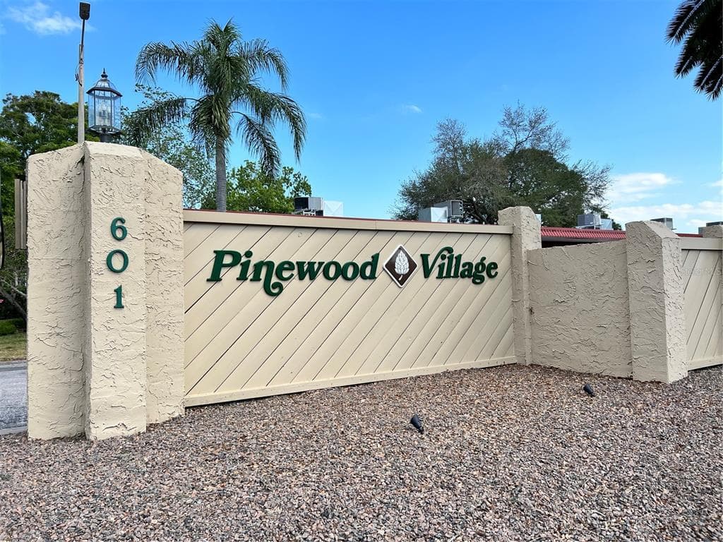 601 N HERCULES AVENUE N UNIT 1105 CLEARWATER, FL 33765