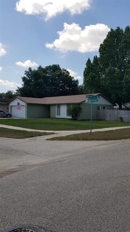670 BRYAN TERRACE DRIVE BRANDON, FL 33511