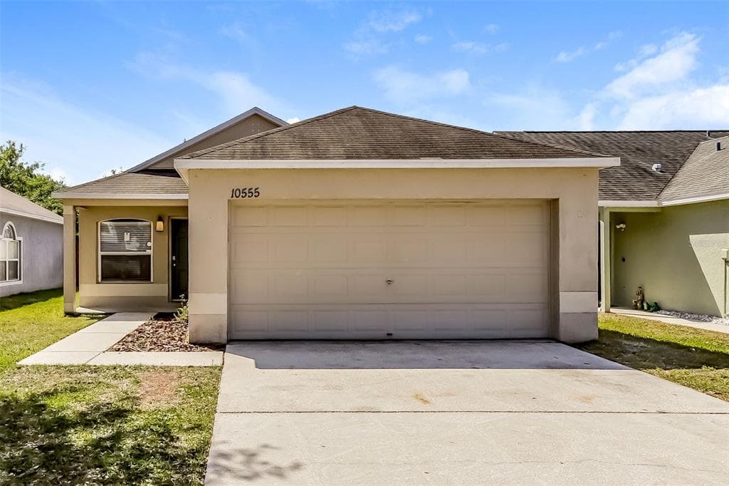 10555 OPUS DRIVE RIVERVIEW, FL 33579