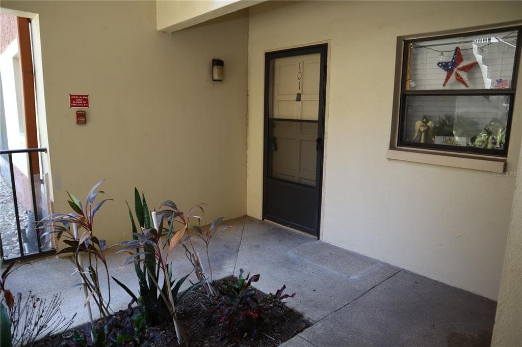 2650 COUNTRYSIDE BOULEVARD UNIT F101 CLEARWATER, FL 33761