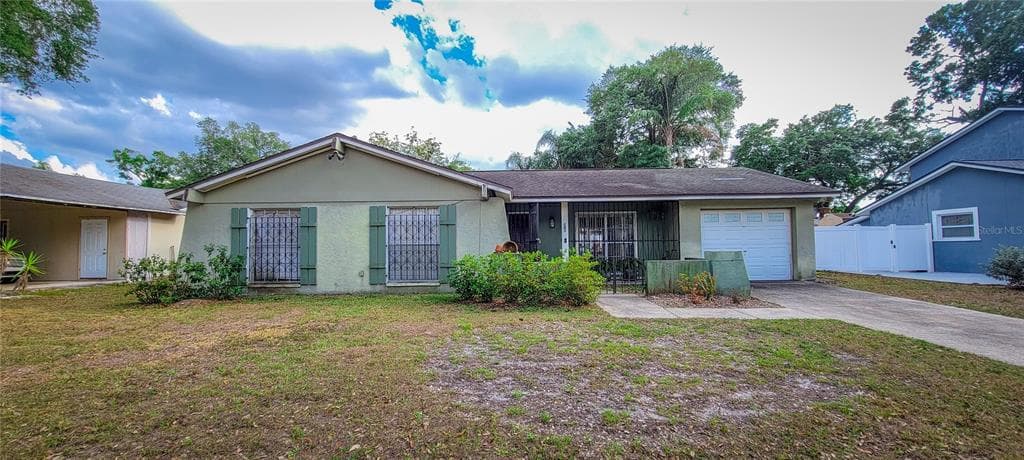 3118 W PARIS STREET TAMPA, FL 33614