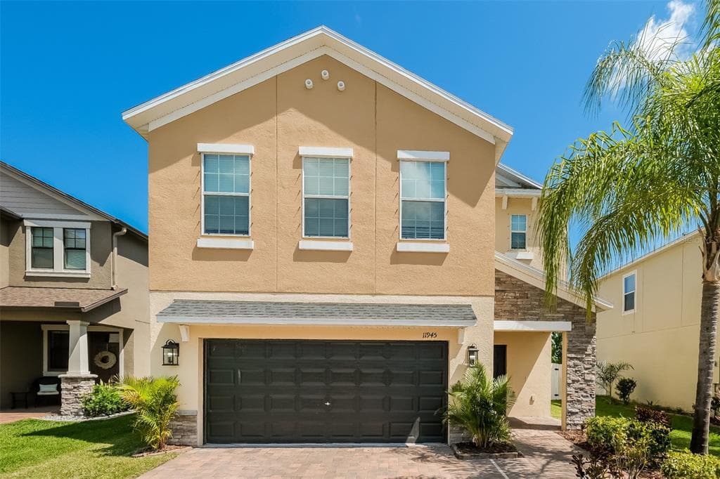 11945 LAKE BOULEVARD NEW PORT RICHEY, FL 34655
