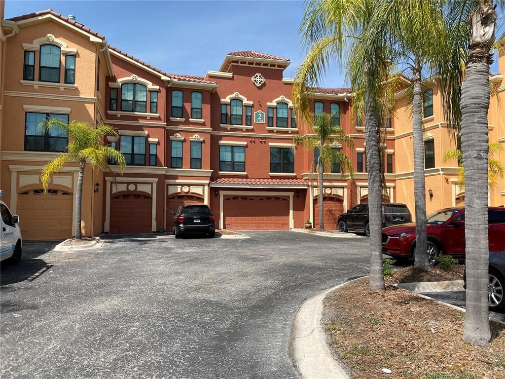 2738 VIA TIVOLI UNIT 230A CLEARWATER, FL 33764