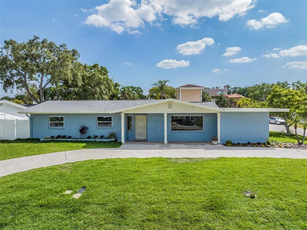 4838 W BAY VILLA AVENUE TAMPA, FL 33611