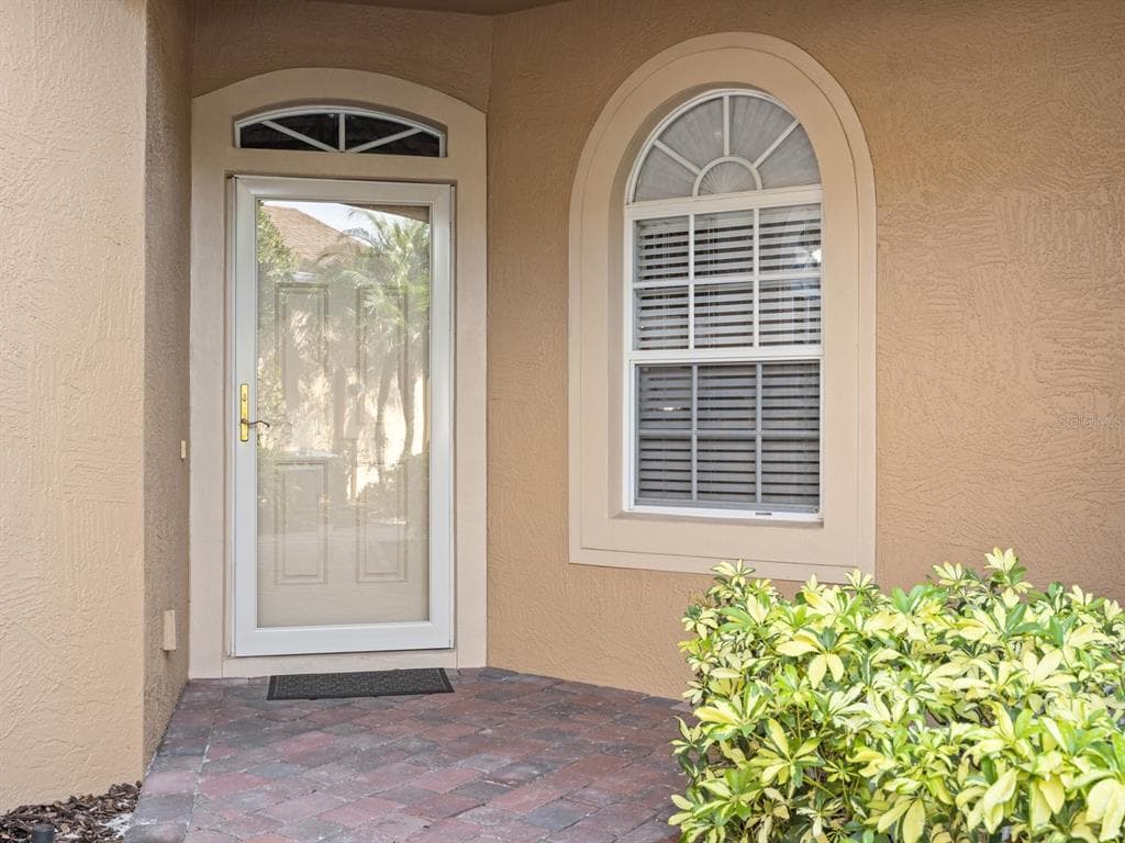 1319 INNSBRUCK COURT WINTER HAVEN, FL 33884