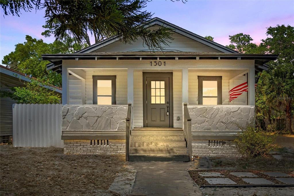 1501 20TH AVENUE S ST PETERSBURG, FL 33705
