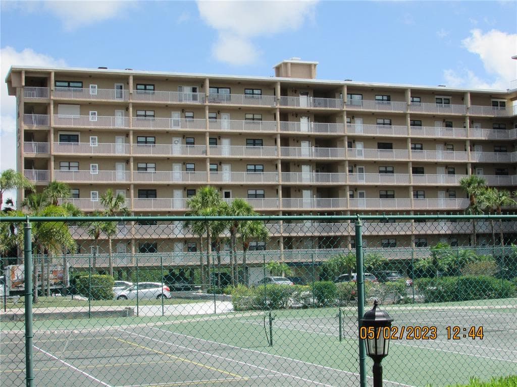 19451 GULF BOULEVARD UNIT 604 INDIAN SHORES, FL 33785