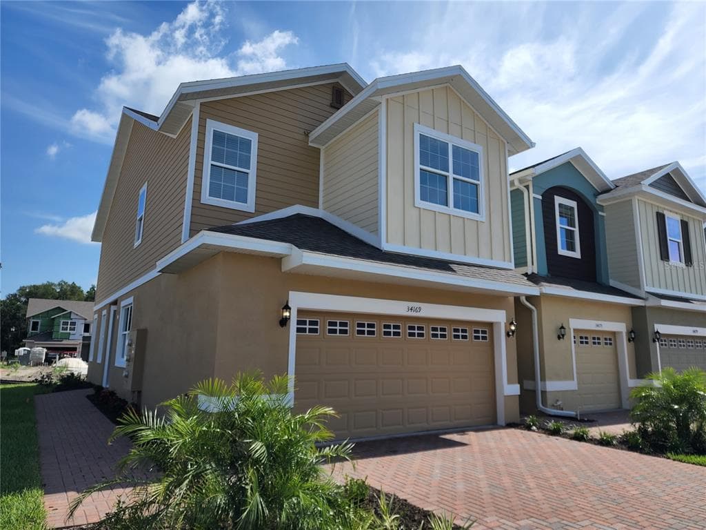 34169 ROGALLO LANE WESLEY CHAPEL, FL 33545