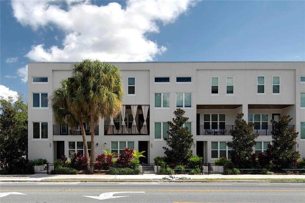 4919 N NEBRASKA AVENUE UNIT 4919 TAMPA, FL 33603