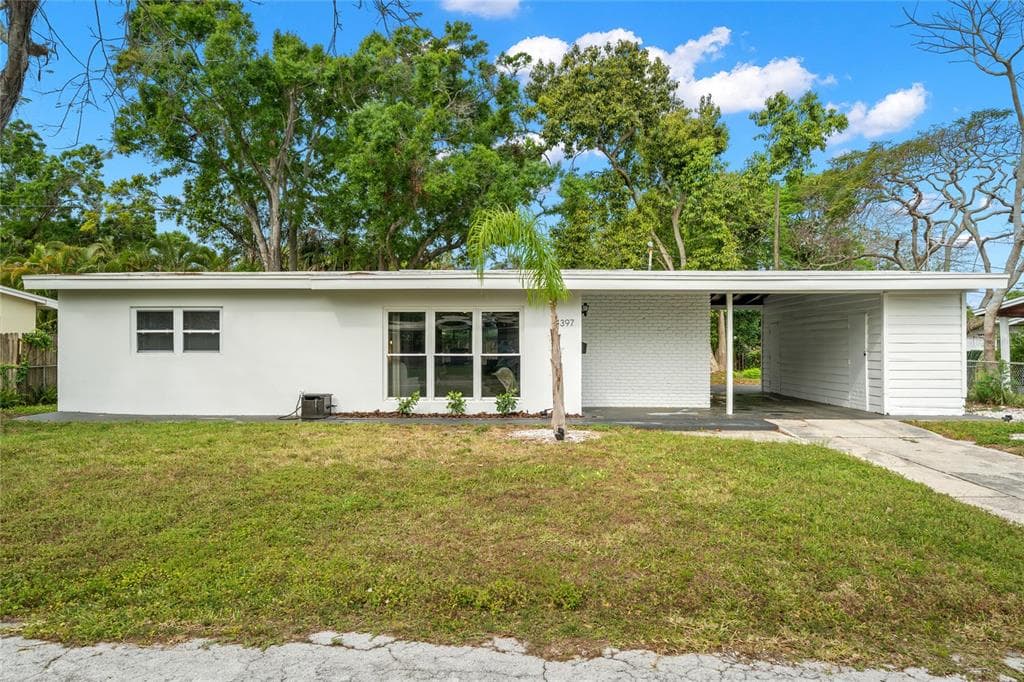 4397 NEPTUNE DRIVE SE ST PETERSBURG, FL 33705