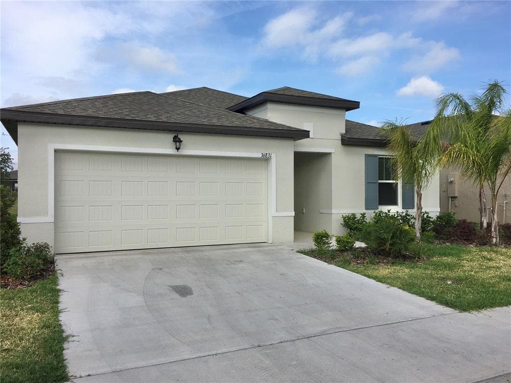36831 YESLER DR ZEPHYRHILLS, FL 33542