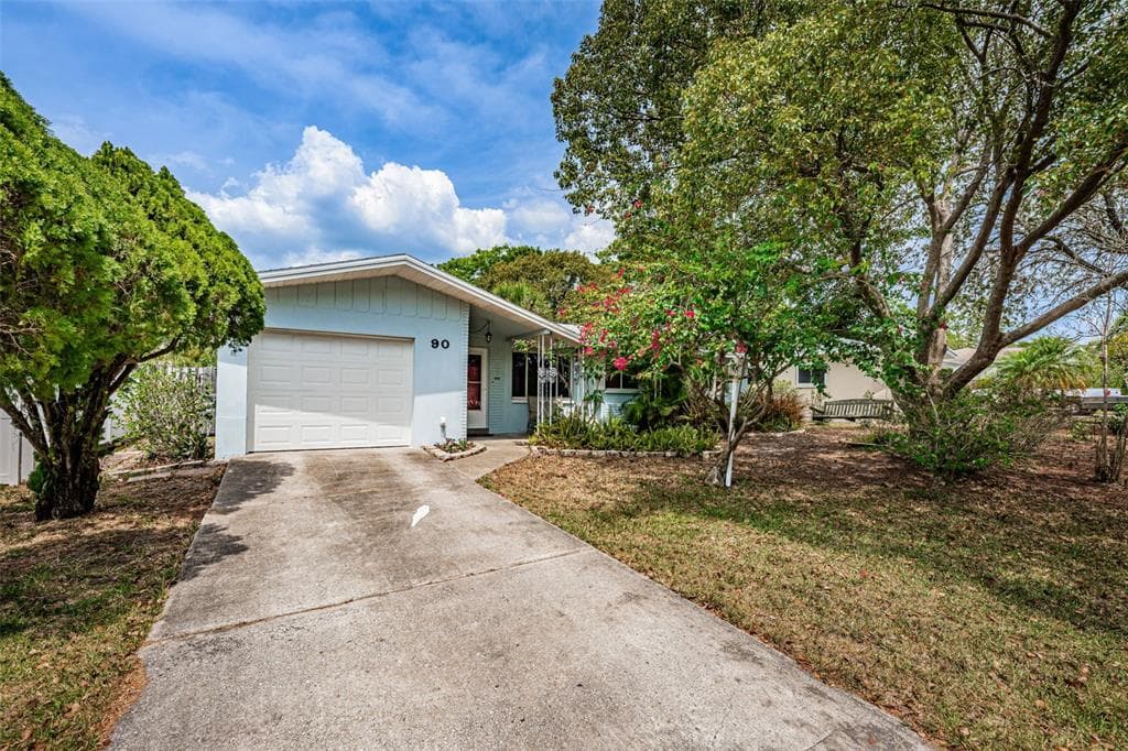 90 AVON DRIVE UNIT L