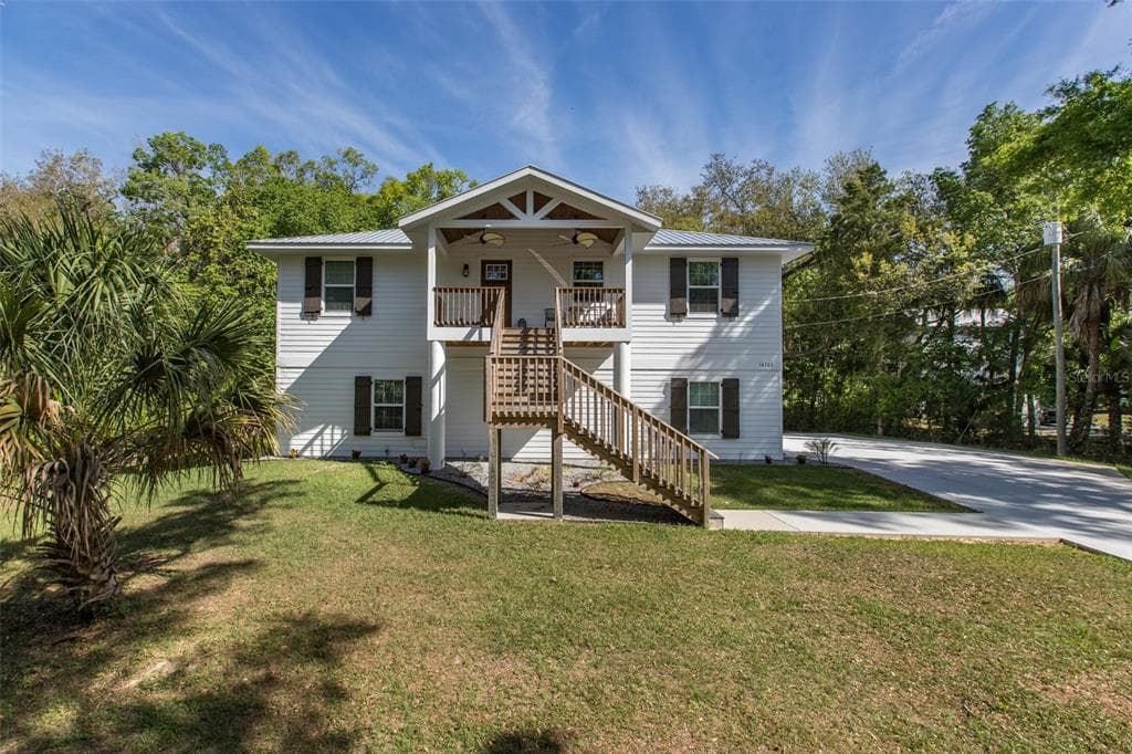 16303 W RIVER ROAD INGLIS, FL 34449